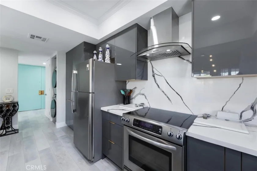 17711 Margate Street #316 photo 9