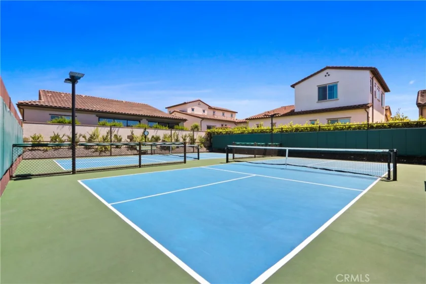 10902 Flora Park Way photo 28