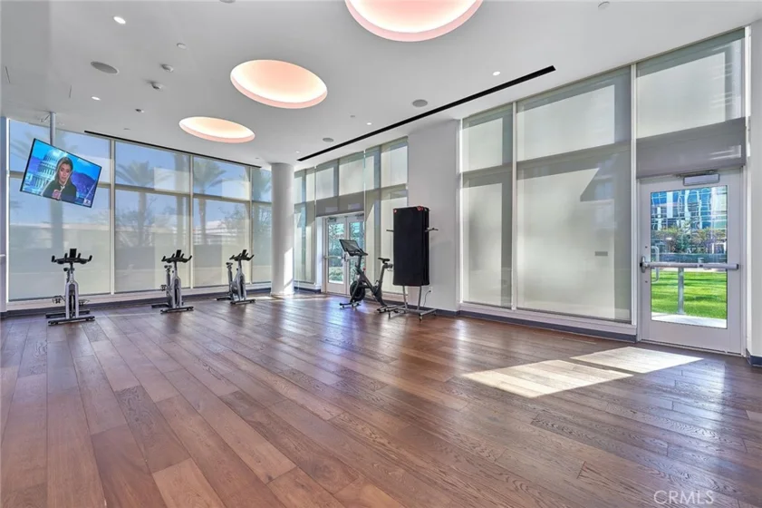877 Francisco Street #1717 photo 22
