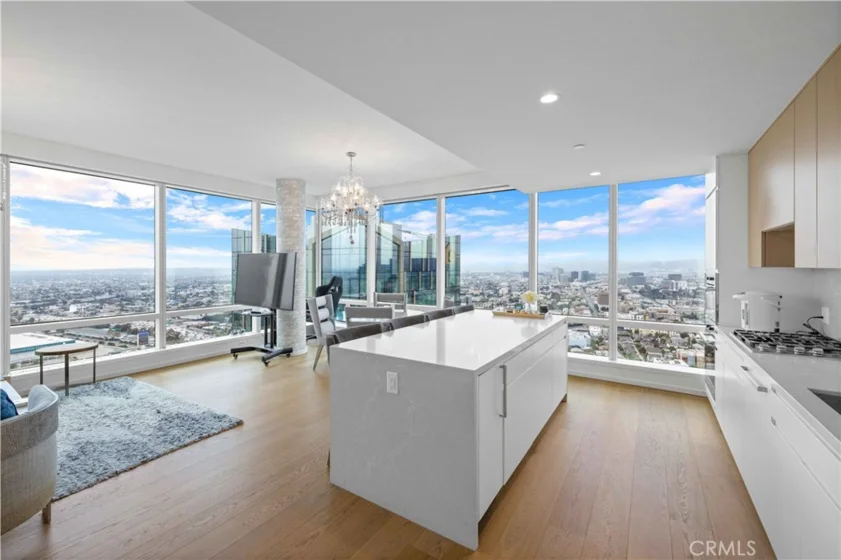 877 Francisco Street #4111 photo 37