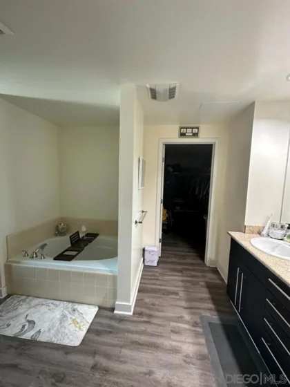 801 Ash Street #203 photo 14
