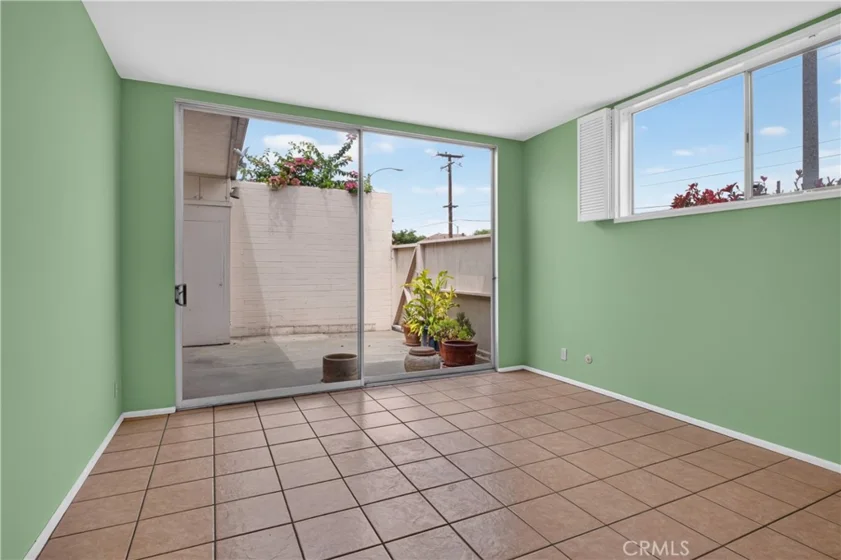 777 E Valley #136 photo 12