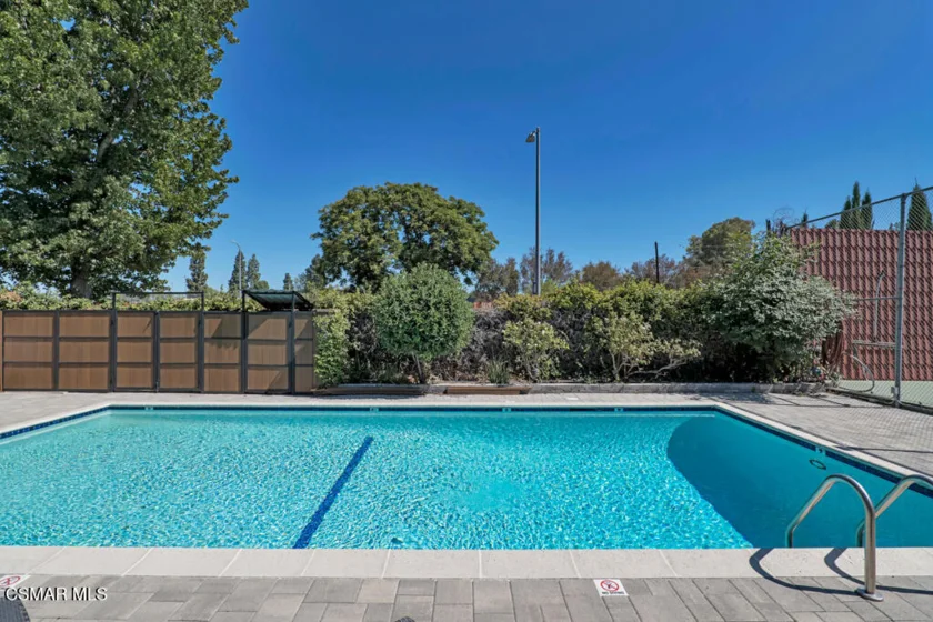 23767 Burbank Boulevard photo 39