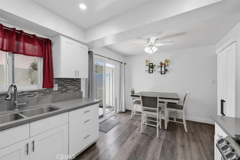 8788 Valley View #C photo 13