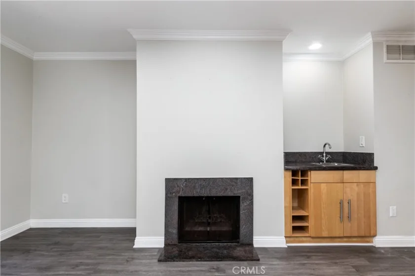 5334 Lindley Avenue #126 photo 5
