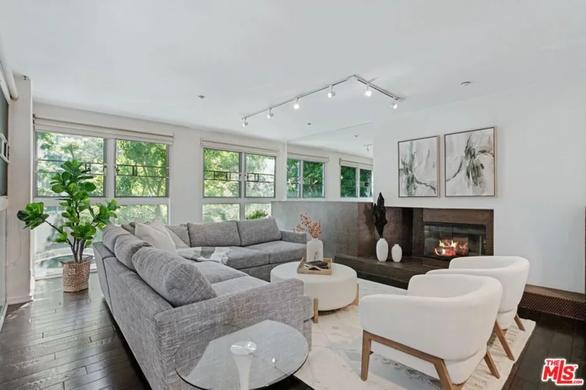 1932 Selby Avenue #102 photo 1
