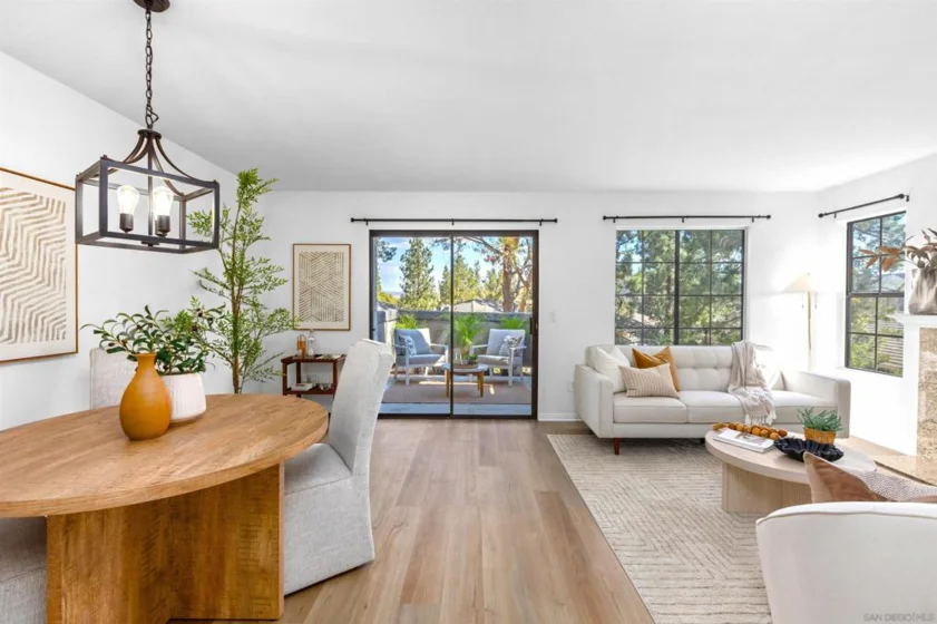 14978 Avenida Venusto #57 photo 9