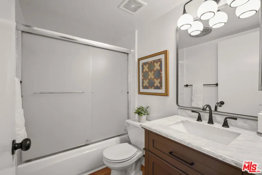 1655 Greenfield Avenue #3 photo 20