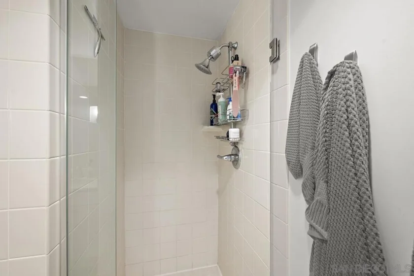 645 Front Street #1807 photo 26