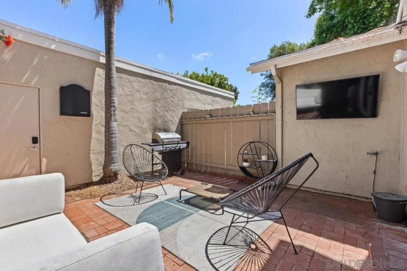 7856 Camino Glorita photo 27