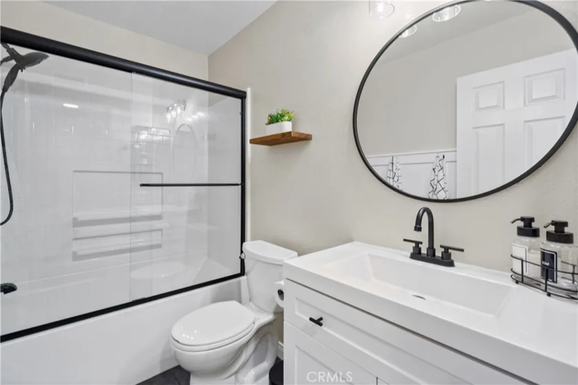 8520 Lake Knoll Avenue #B photo 5