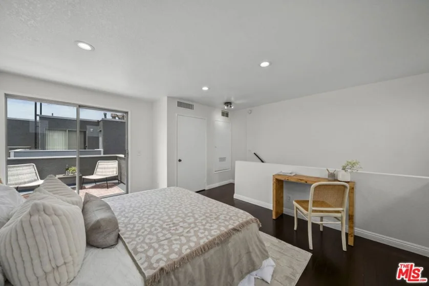 12515 Pacific Avenue #208 photo 18