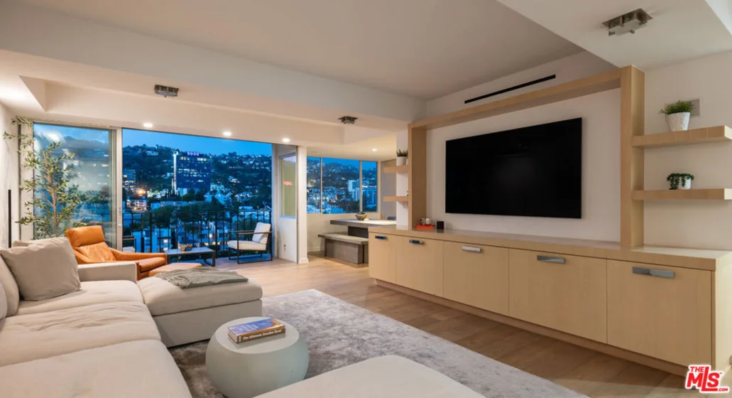 818 N Doheny Drive #1107 photo 14