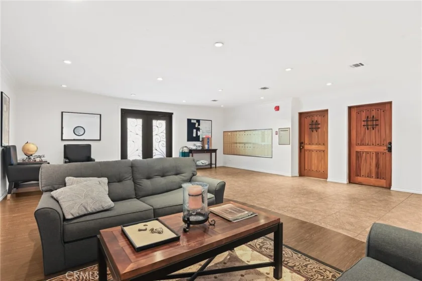 10926 Bluffside Drive #30 photo 24