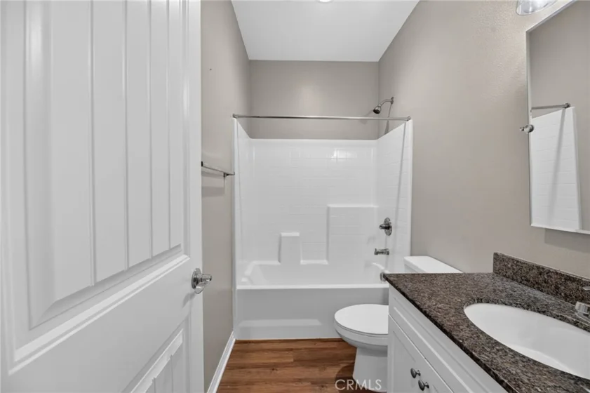 34136 Thistlewood Avenue photo 22