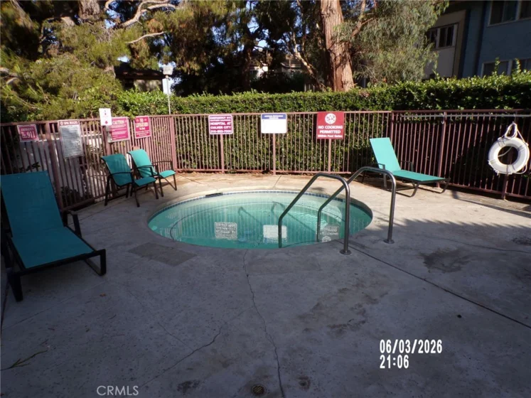 5832 Bowcroft #4 photo 10