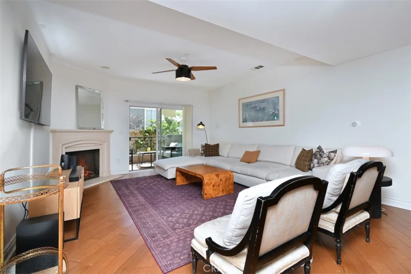 4424 Whitsett Avenue #107 photo 11