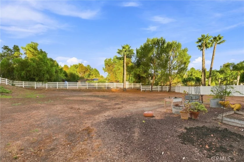 40823 Baccarat Road photo 34