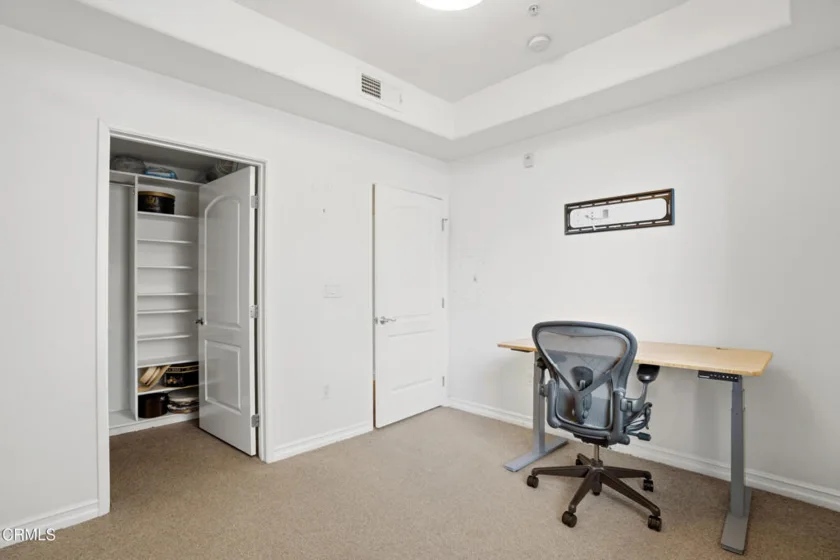 629 Traction Avenue #105 photo 15