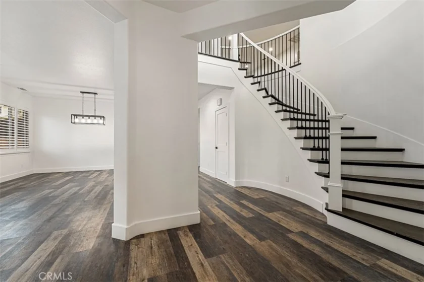 27367 Pinyon photo 16