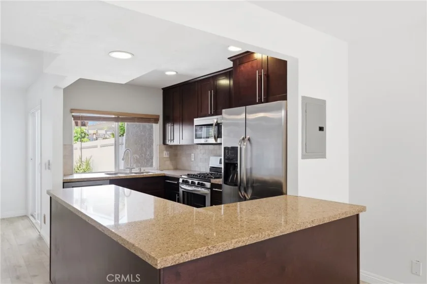 54 Oval Road photo 5