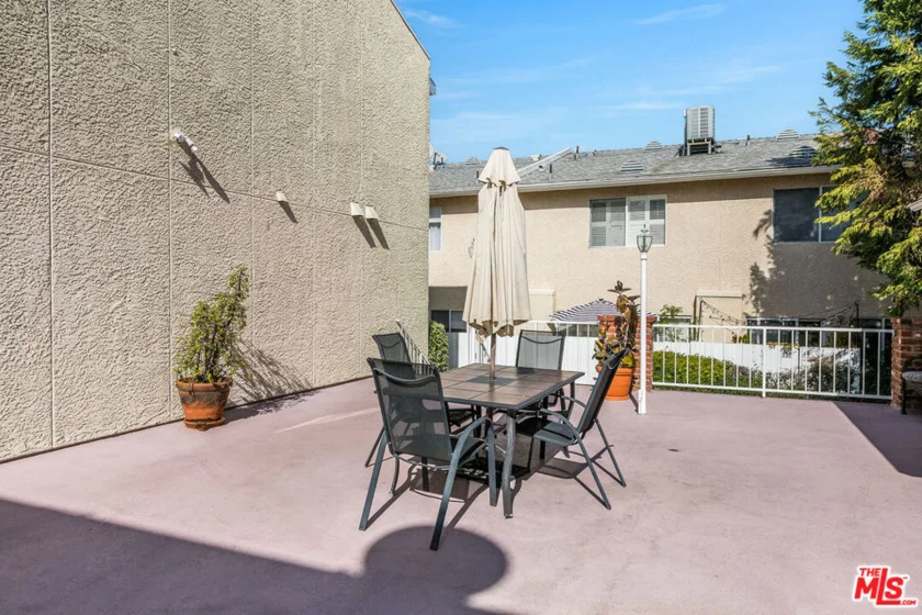 4558 Willis Avenue #121 photo 13