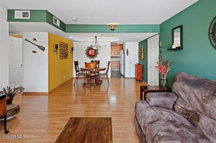 801 Pine Avenue #303 photo 9