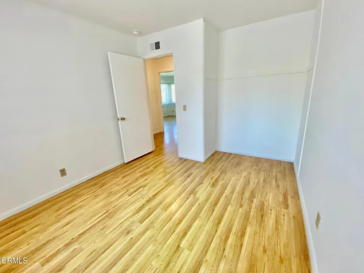 841 Hartford Lane photo 43