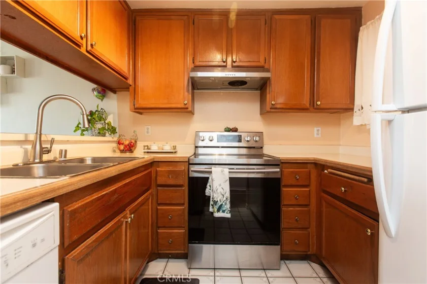 2507 E 15th Street #214 photo 13