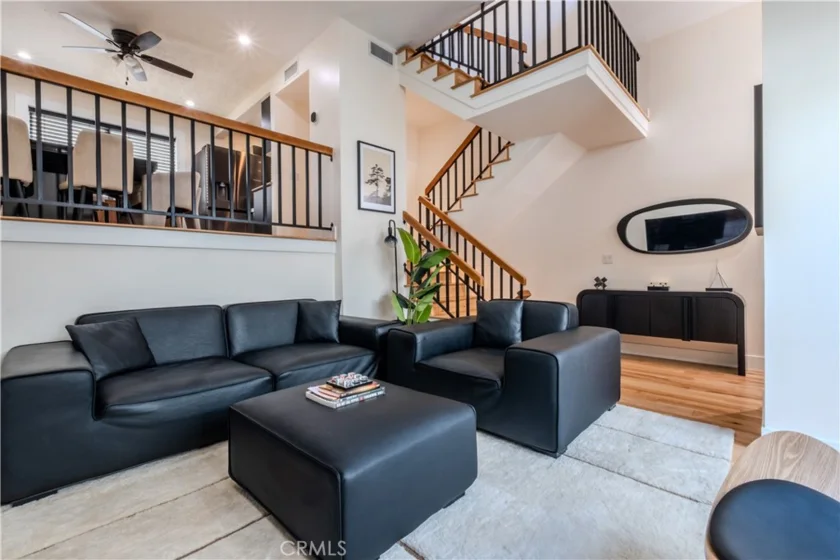10911 Bluffside Drive #17 photo 2