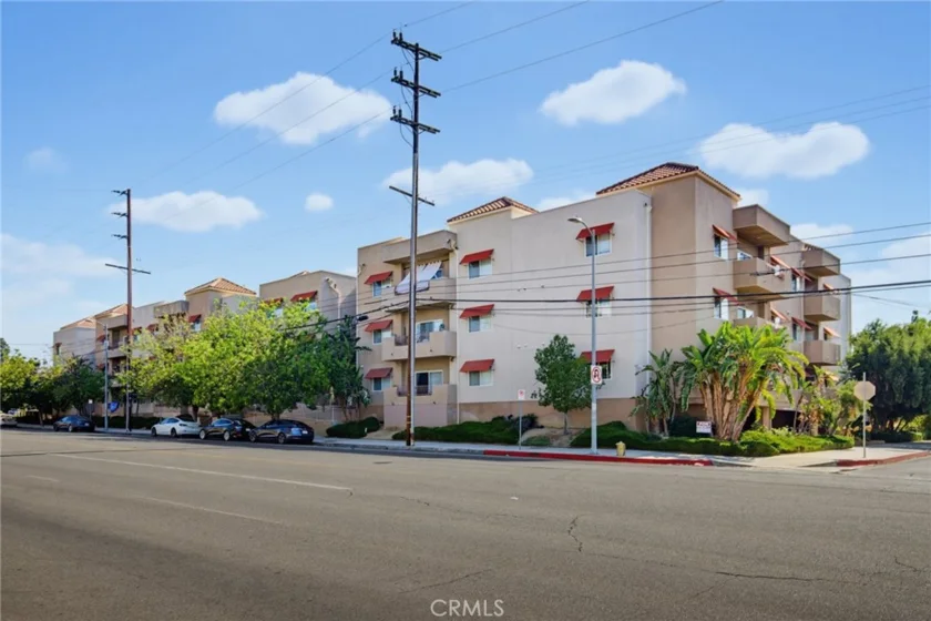 9610 Zelzah Avenue #203 photo 1