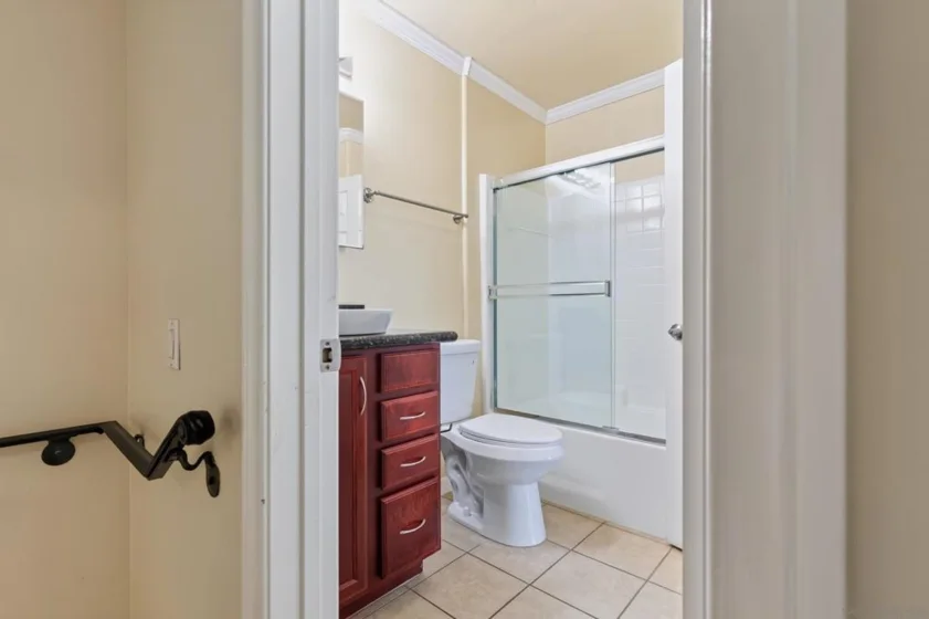 5252 Balboa Arms Drive #153 photo 18