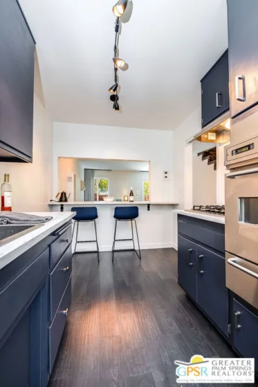 241 S Avenue 57 #123 photo 6