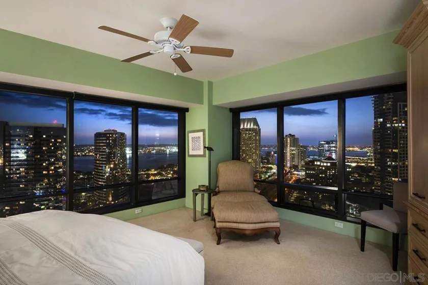100 Harbor Drive #2404 photo 23
