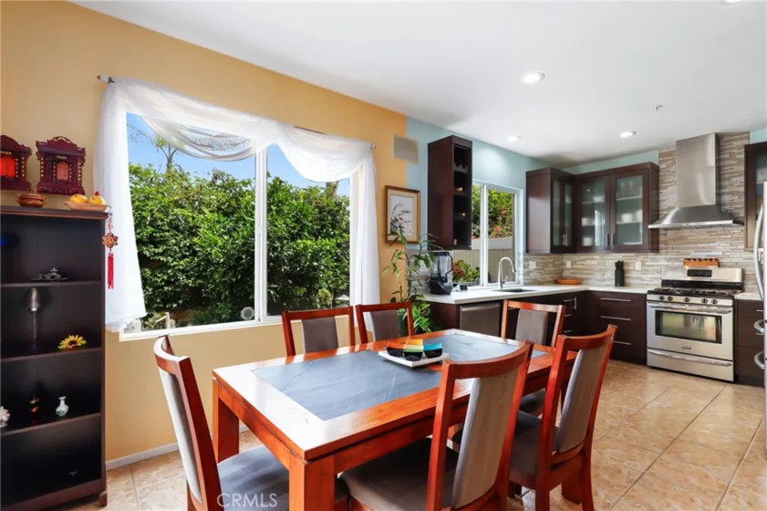 2 Serena Way photo 11
