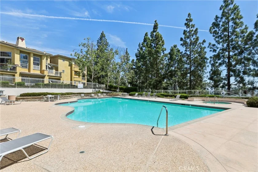 4 Woodcrest Lane #326 photo 35