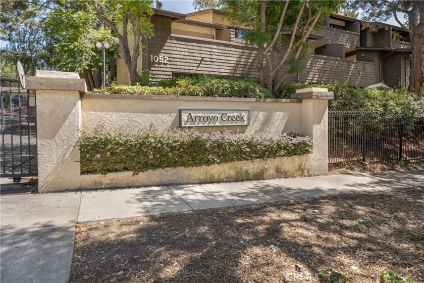 1054 Seco Street #106 photo 35