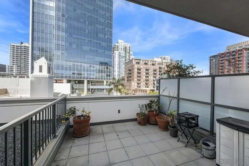 325 7th Avenue #211 photo 33