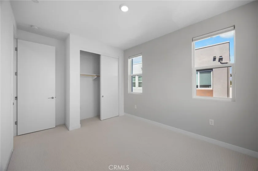 669 S Lyon Street photo 49