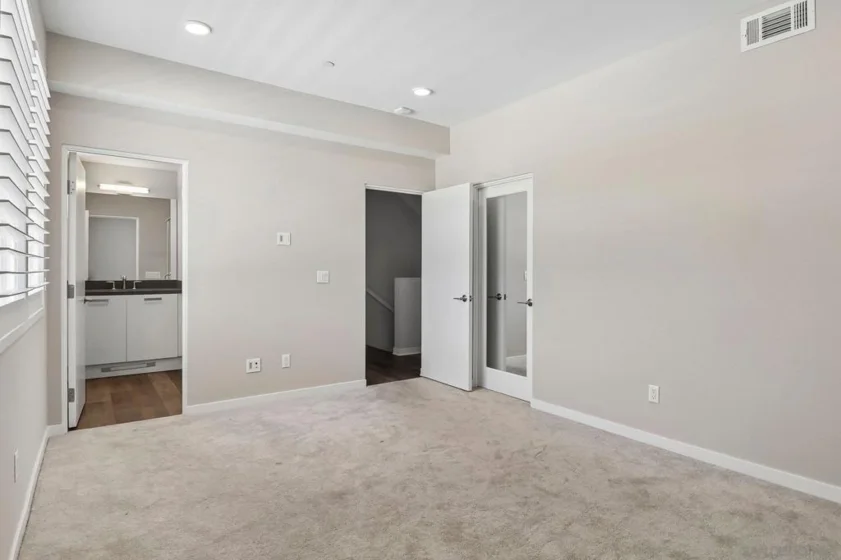 3533 3rd Avenue photo 9