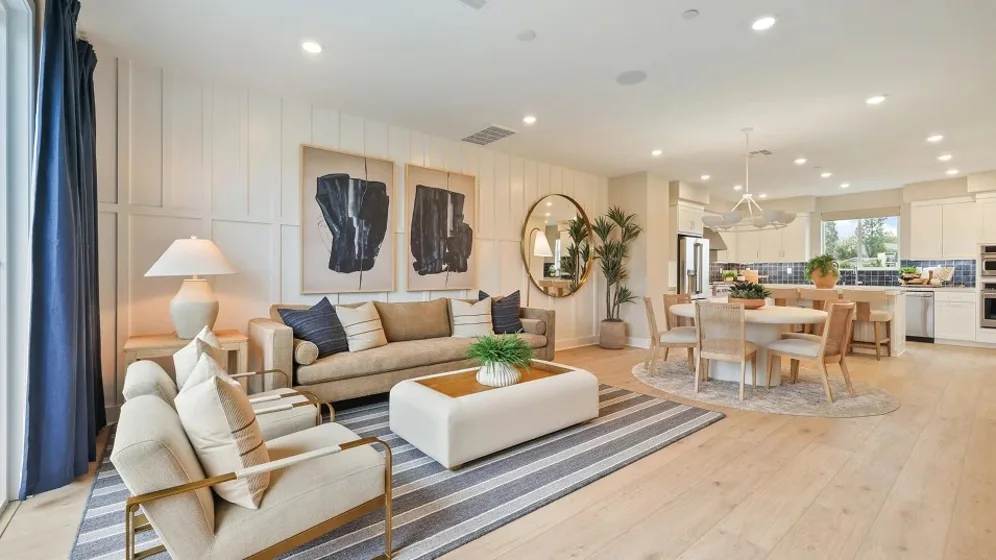 1786 Lychee Street photo 4