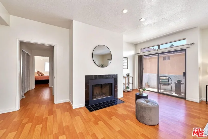431 S Kingsley Drive #205 photo 7