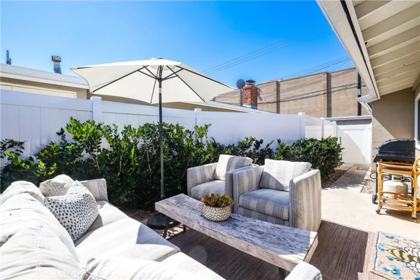 1741 Tustin Avenue #14D photo 20