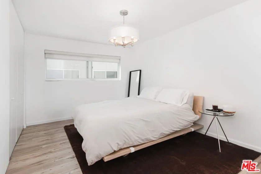 525 N Sycamore Avenue #301 photo 14