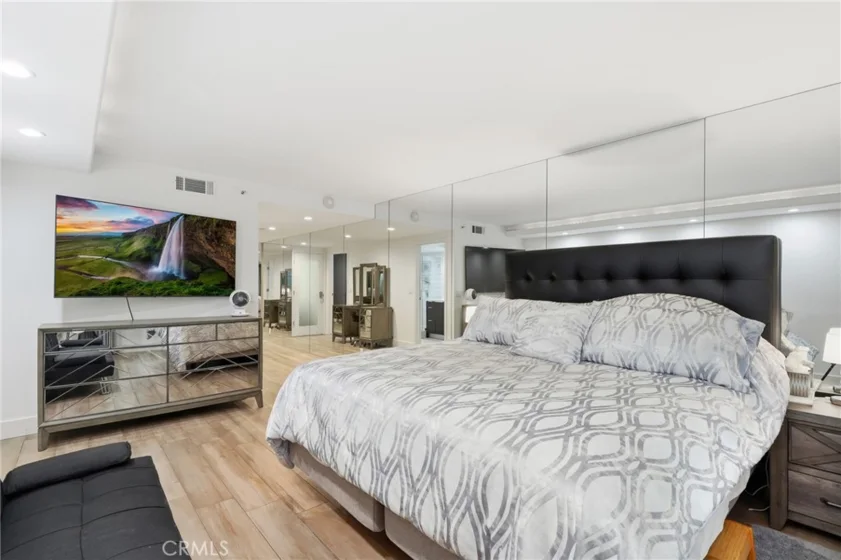 410 Corto Lane #E photo 16