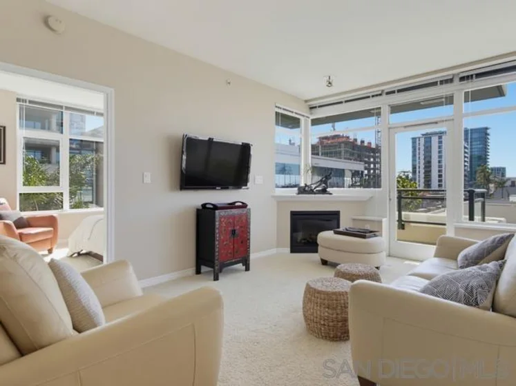 475 Redwood Street #403 photo 14