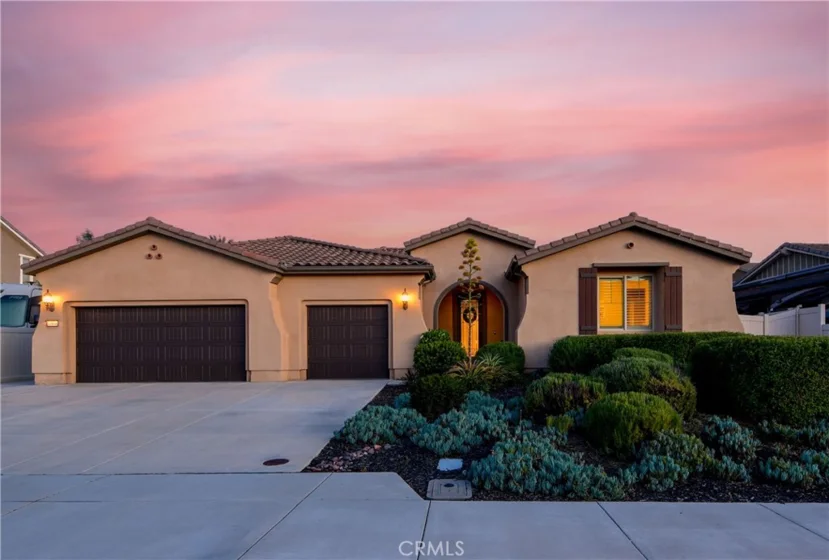 37698 Golden Eagle Avenue photo 1