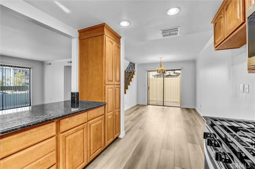 19620 Sherman Way #1 photo 14