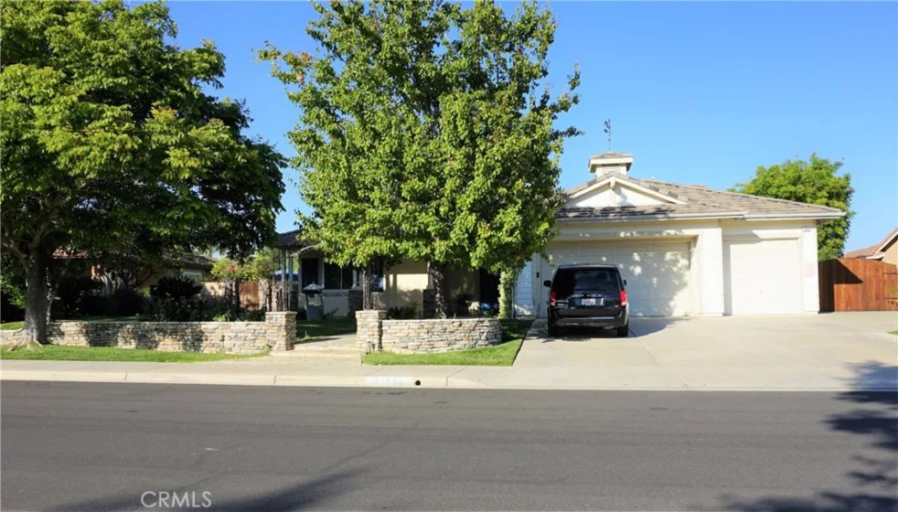 23852 Hayes Avenue photo