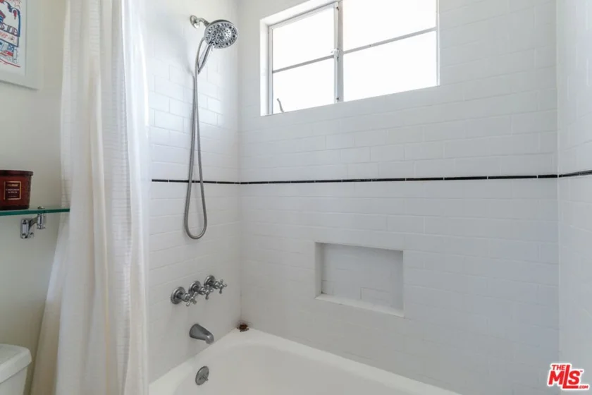 4501 Finley Avenue #10 photo 26